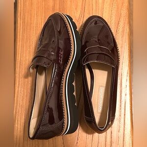 ANTONIO MELANI Women's Glossy Maroon Loafers